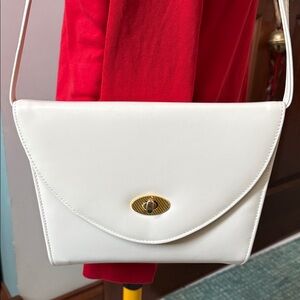 1950’s  Shoulder Bag white/eggshell, smooth soft leather  slightly padded NWOT